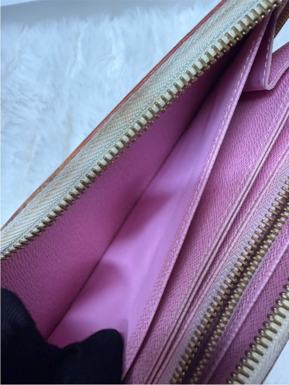 Louis Vuitton Takashi Murakami White Multicolor Monogram Long Continental Wallet - Picture 11 of 13